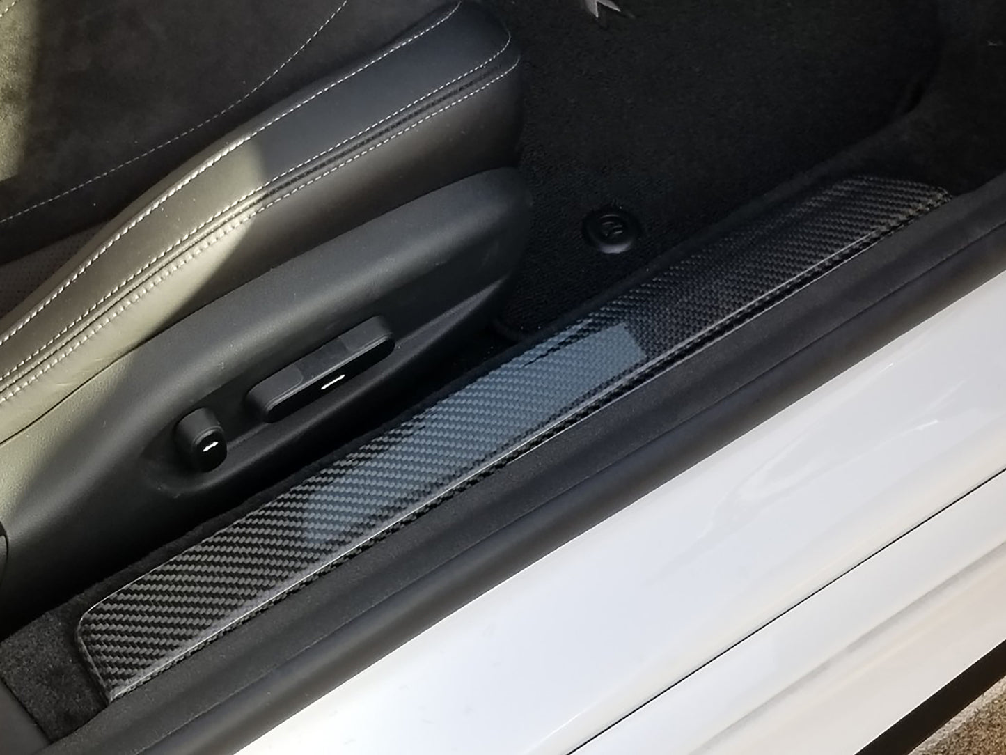Acura NSX 17-22 Carbon Door Sills