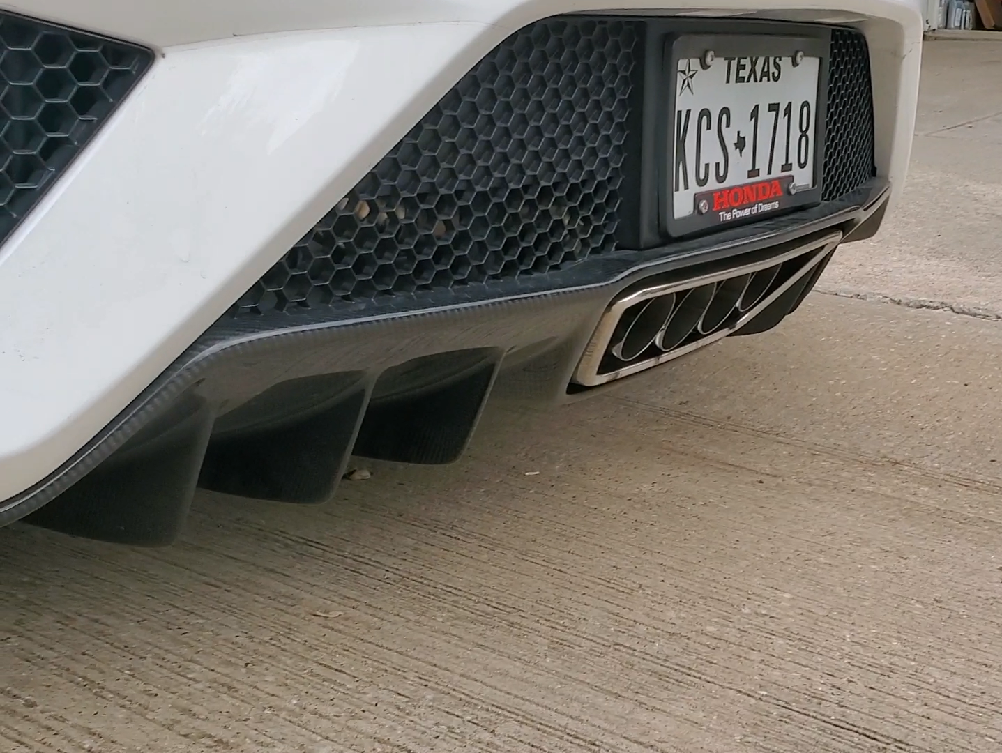 Acura NSX 17-21 Carbon Rear Valance/Diffuser OE Style