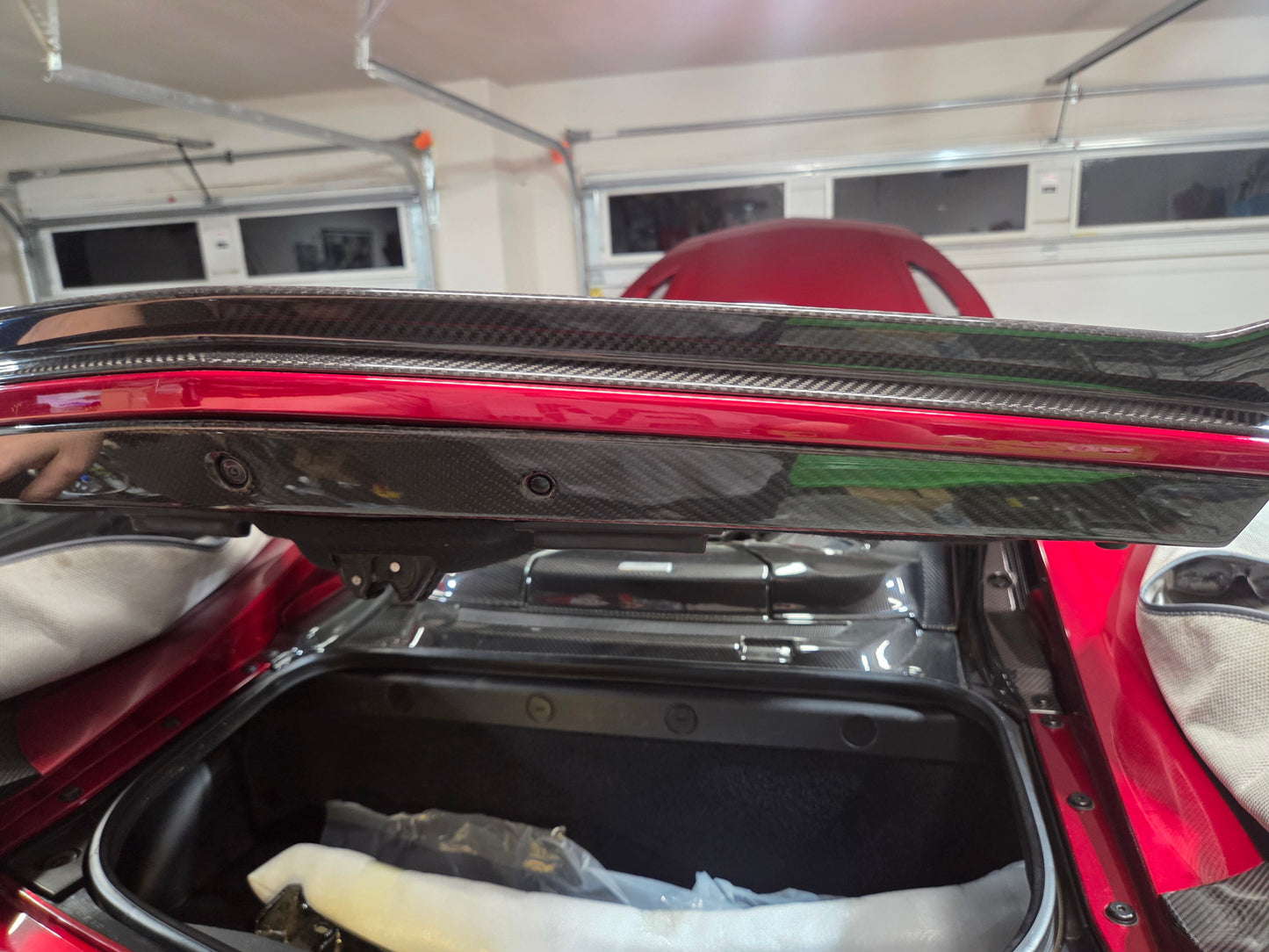 PRIDE NSX 17-22 Carbon Rear Trunk Garnish